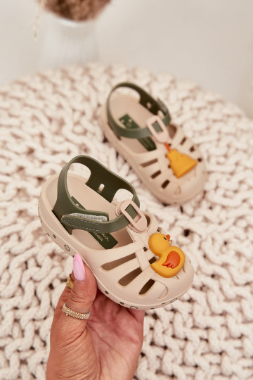 Detské sandále s lepkavými zapínaniami Ipanema Summer XV Baby 83619 pieskovej farby