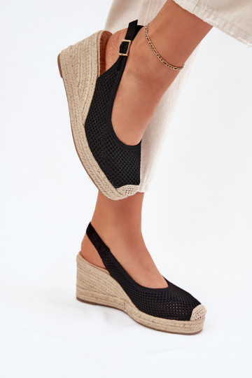 Dámske sandále Zapnuté INedge S vrkočom čierna Tulliata