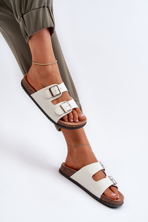 Dámske papuče s prackami biela farba Oliena