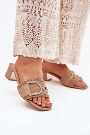 Dámske Papuče s podpätkami S Ornatem Detalem béžová Julinemi 2