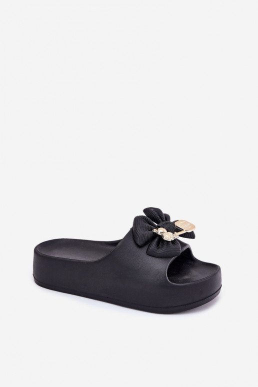 Dámske papuče Ľahké papuče s platformou so stuhami I Broszką čierna Márlize