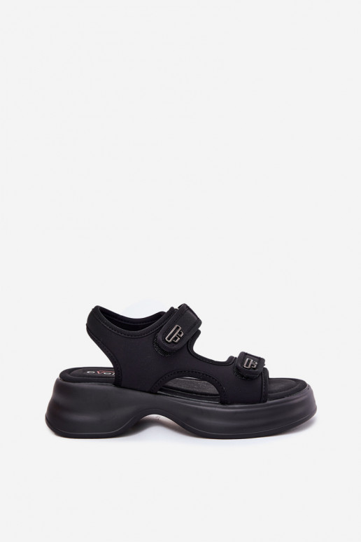 Dámske sandále Ze zlatej farbymi Detalami čierna Luvira Dámske sandále Ze zlatej farbymi Detalami čierna Luvira