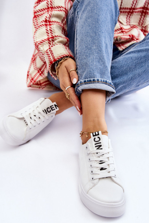 Klasický model tenisiek biela farba Ville