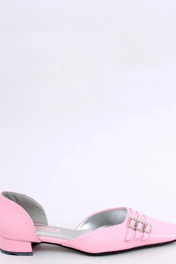 Topánky na vysokom opätku... 2