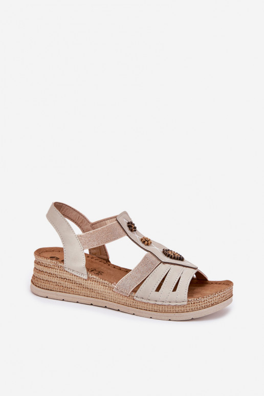 Dámske sandále Zapnuté INedge s krásnymi detailmi Inblu RV000015 slonovina Dámske sandále Zapnuté INedge s krásnymi detailmi Inblu RV000015 slonovina