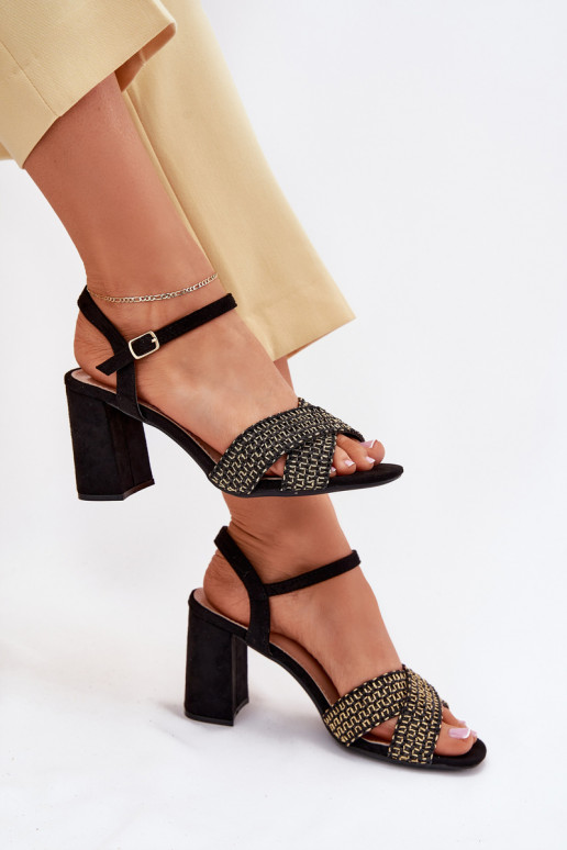 Dámske sandále na vysokom opätku čierna Almera