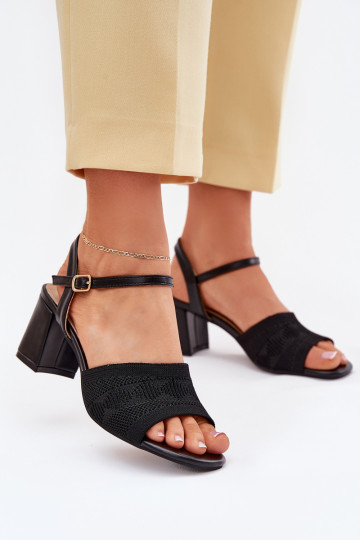Dámske sandále Zapnuté SłupkoInym Obcasie čierna Sarena