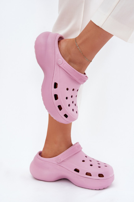 Ľahké papuče Dámske papuče s trendovou masívnou podrážkou Big Star RR274A120 Ružová