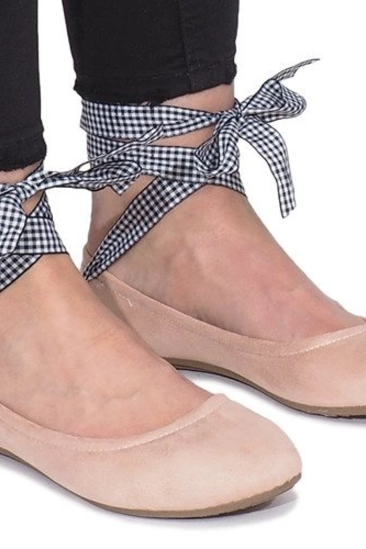 Čierne topánky s perlami, 588C-12A