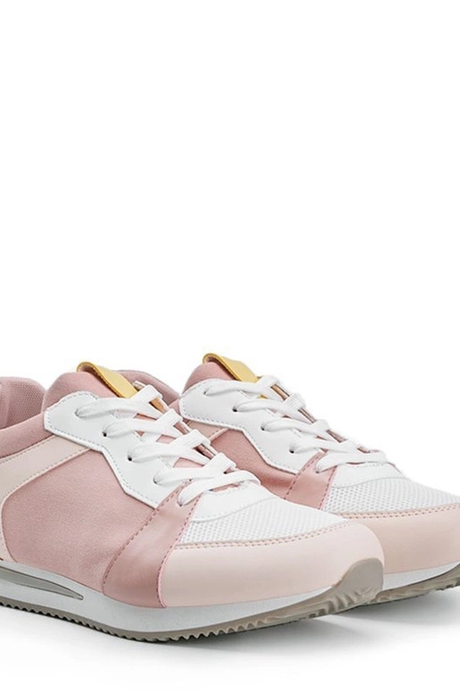 Biele topánky so žltými detailmi,...