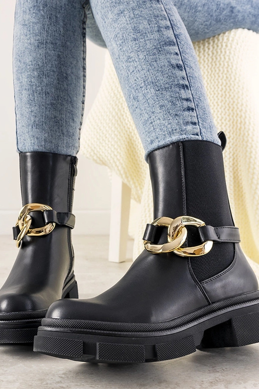 Čierne členkové čižmy Trinity Chain