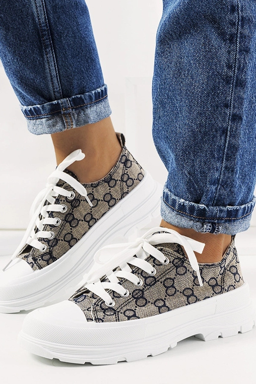 Modro-pieskovné topánky, „Waters"