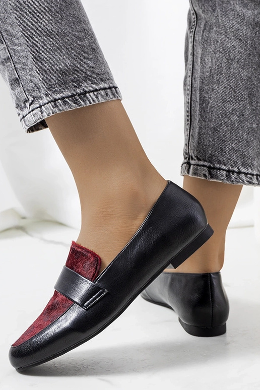 Čierno-bordové dámske topánky Kolk