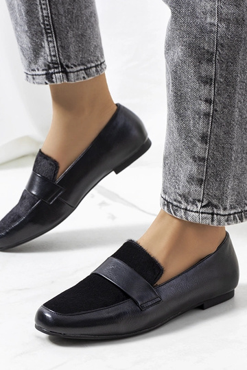 Čierne dámske topánky Kolk 2