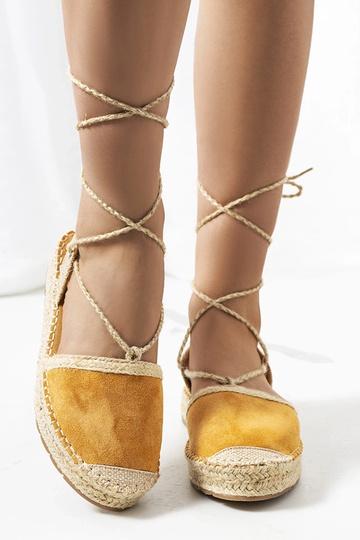 Šnurovacie espadrilky Gianne Brown