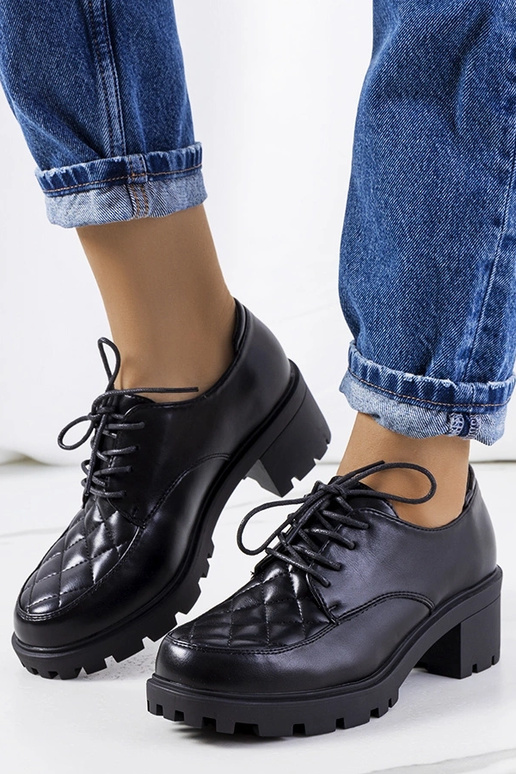 Čierne poltopánky na hrubom podpätku,...