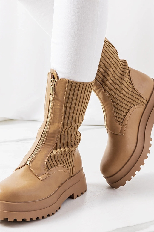 Hnedé členkové čižmy so zvrškom...