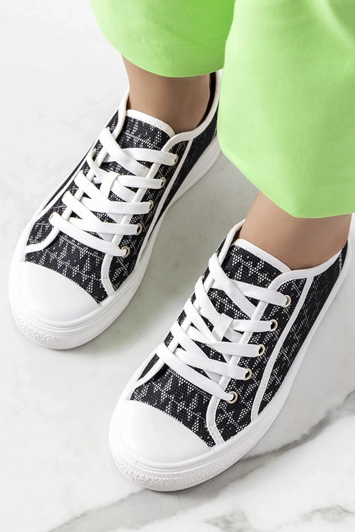 Čierne tenisky Chelms