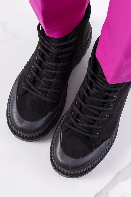 Čierne tenisky Avenis