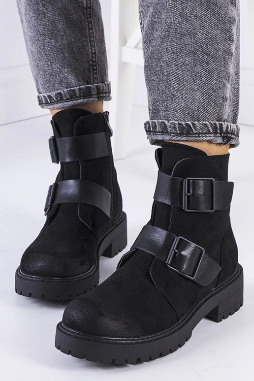 Čierne topánky z umelej semišovej...