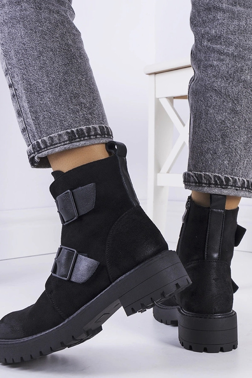 Čierne topánky z umelej semišovej...