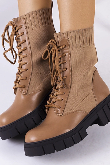 Hnedé kotníkové topánky s... 2