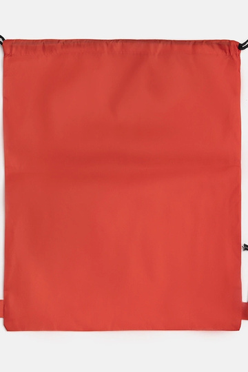 Červená taška na batoh...