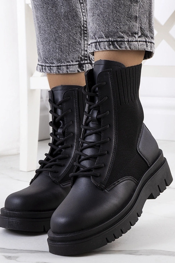 Čierne členkové čižmy s...