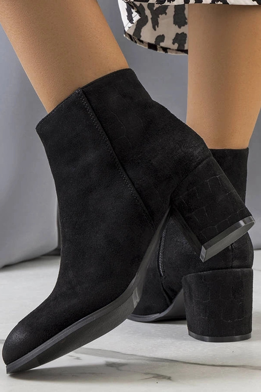 Čierne členkové čižmy na podpätku Silas