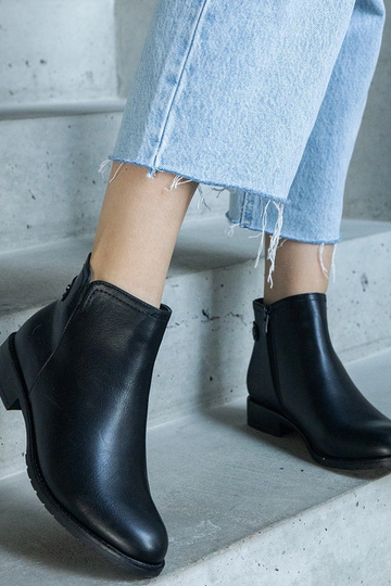 Čierne zateplené členkové...