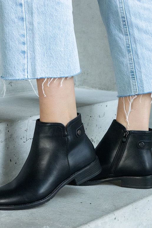 Čierne zateplené členkové čižmy Baida