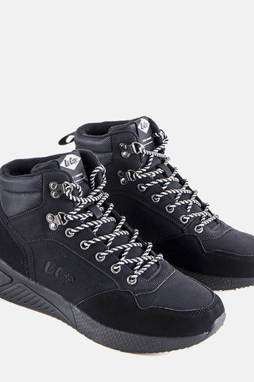 Čierne zateplené čižmy... 2