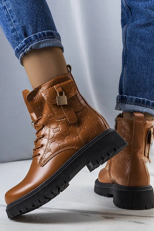 Hnedé zateplené čižmy na zachytávanie...