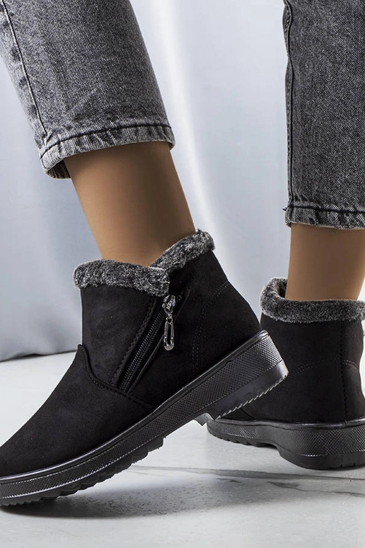 Čierne zateplené snehule s kožušinkou...