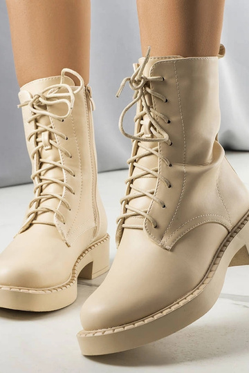 Pieskové zimné turistické...