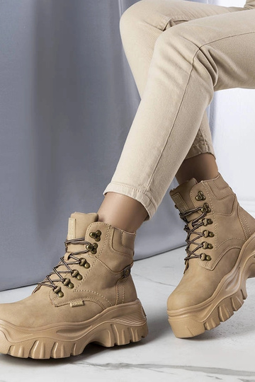 Pieskové turistické...