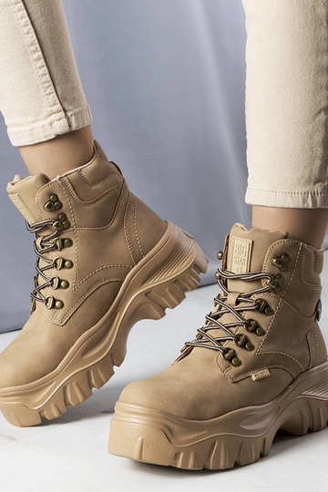 Pieskové turistické... 2