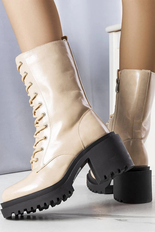 Pieskové zimné čižmy na opätku, „Verno"