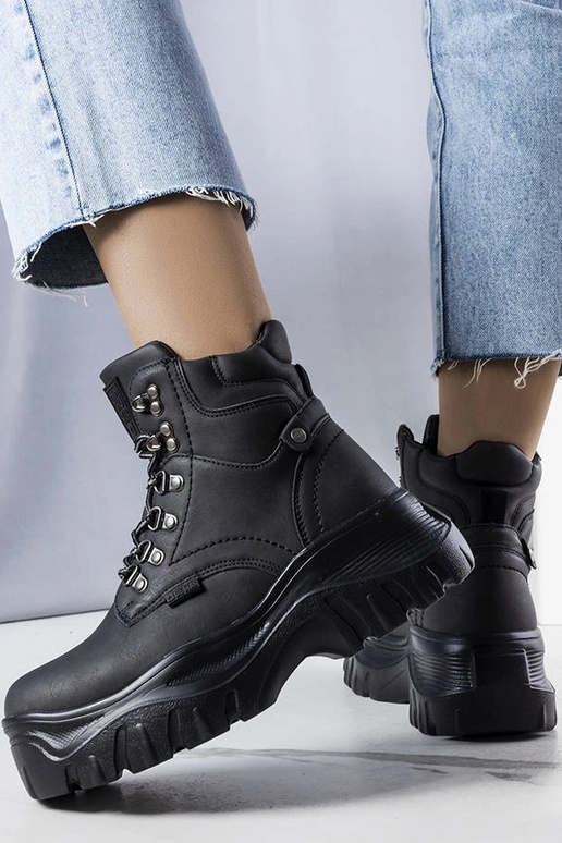 Čierne čižmy Big Star KK274368