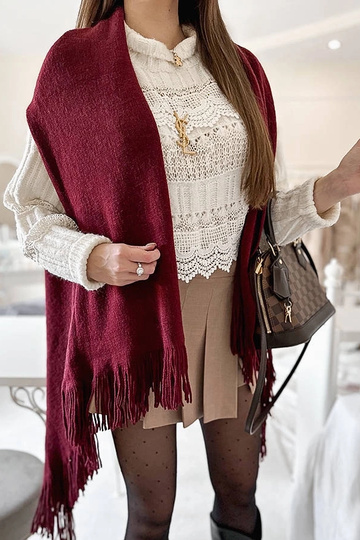 Bordový strapcový šál jún