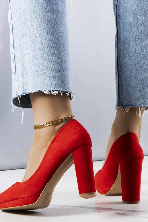 Červené lodičky s blokovým podpätkom...