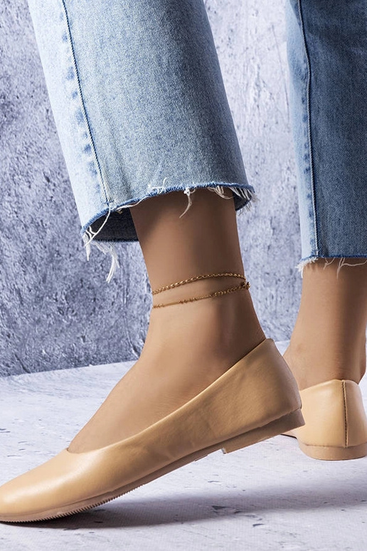 Béžové balerínky s koženou stielkou...