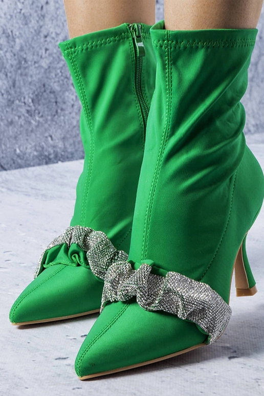 Zelené členkové čižmy zdobené...