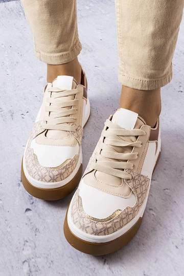 Hnedé tenisky zdobené... 2