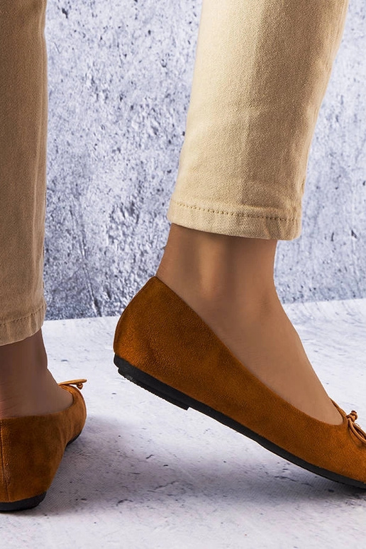 Hnedé lakované balerínky Simard