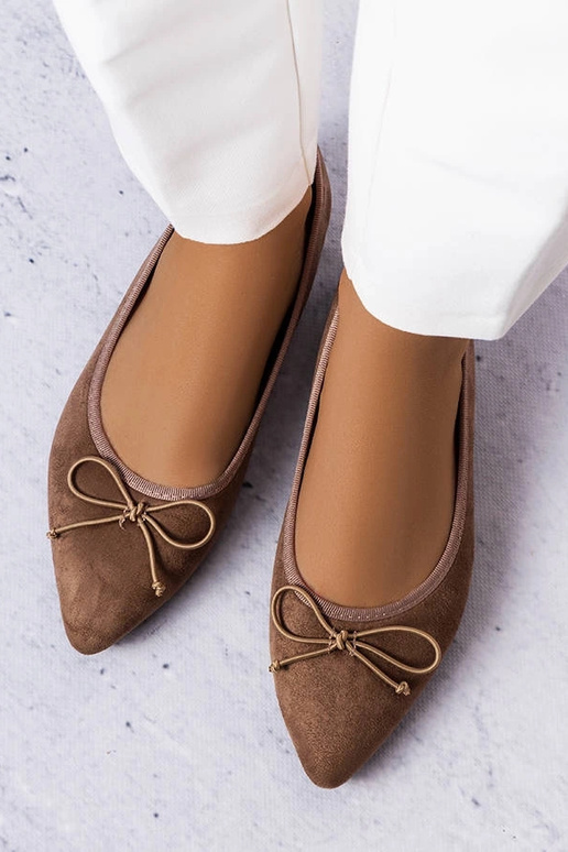 Hnedé balerínky so špicatou špičkou...