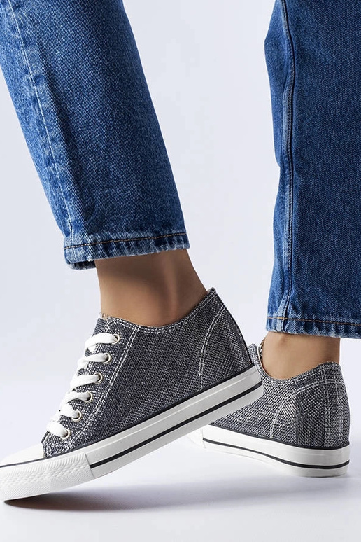 Krétske klinové tenisky s čiernymi...