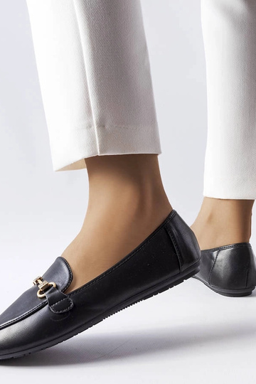 Čierne ozdobné mokasíny... 2