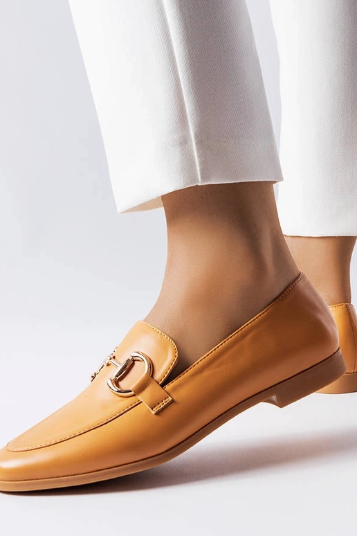 Hnedé mokasíny na plochom podpätku,...