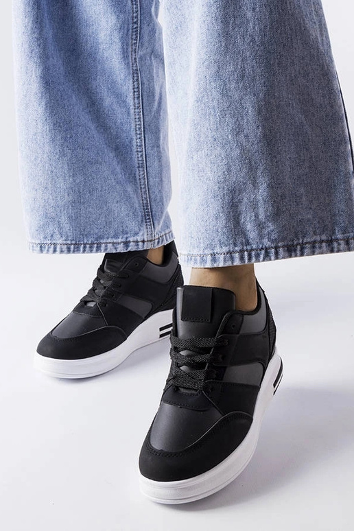 Čierne klinové tenisky CinqMars